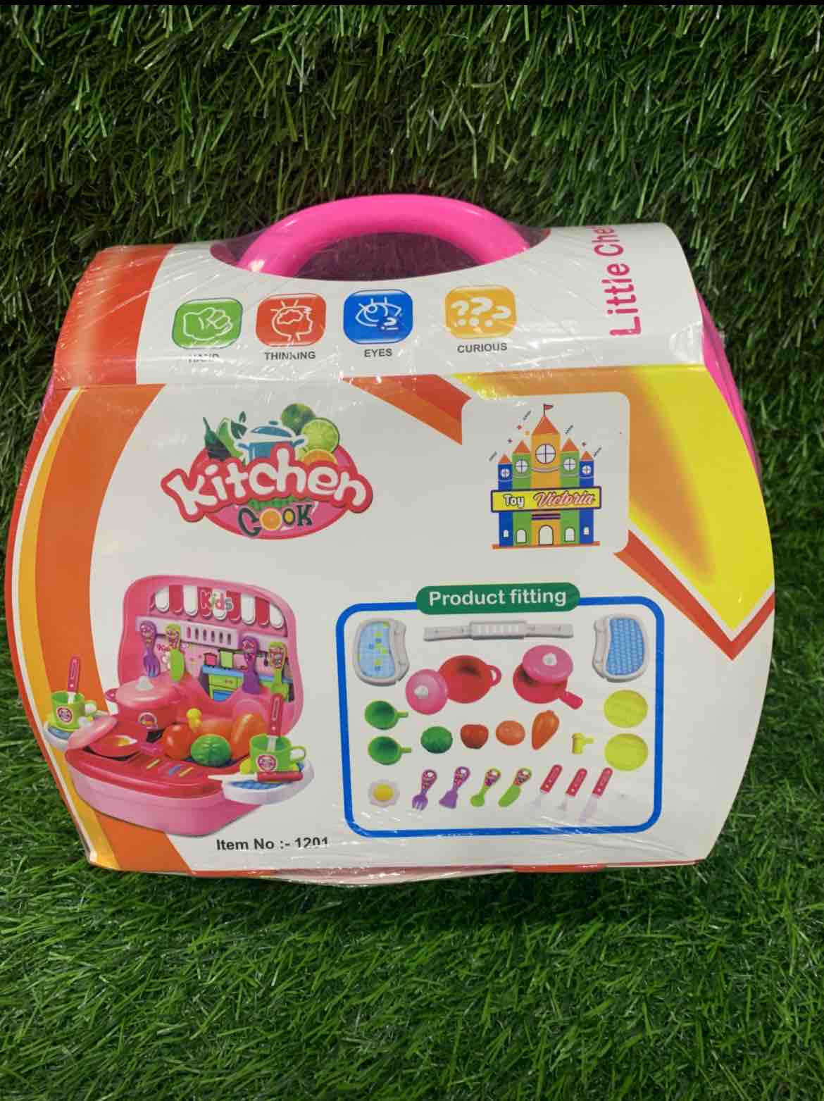 Attachi Kitchen Set