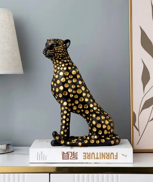 Little Cheetah Showpiece