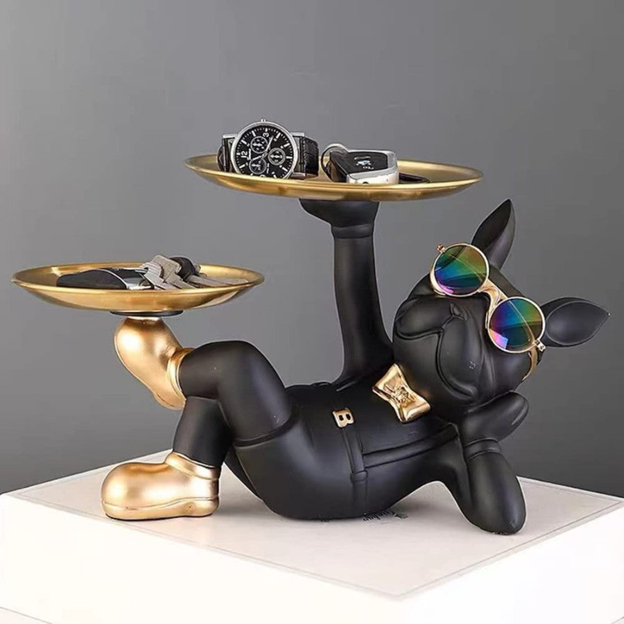 Relaxing Bull Dog with 2 Trays