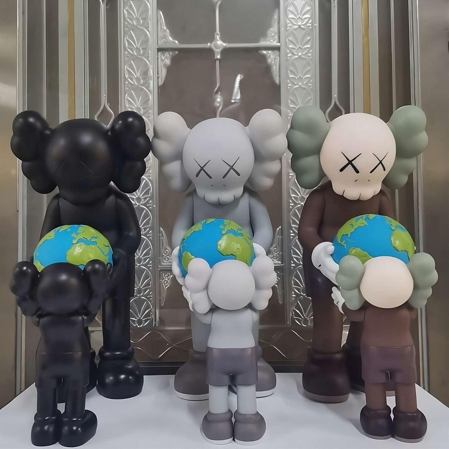 KAWS - The Promise