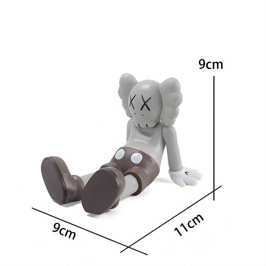 KAWS Relaxing